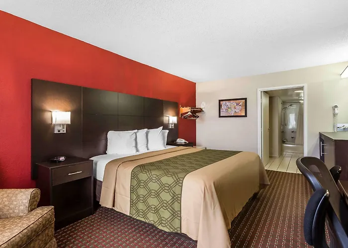 Travelodge By Wyndham Lodge *