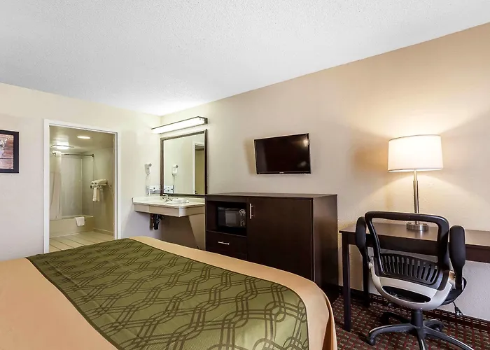 Travelodge By Wyndham Lodge North Charleston