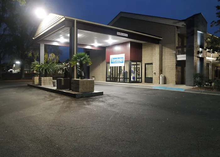 Lodge Travelodge By Wyndham