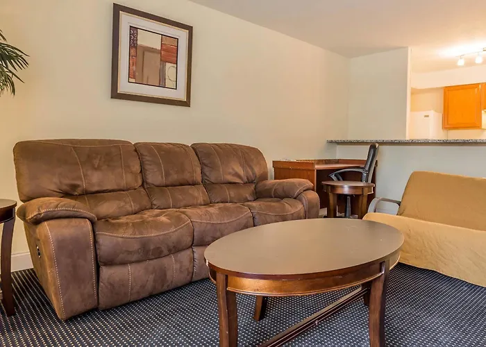 Travelodge By Wyndham *